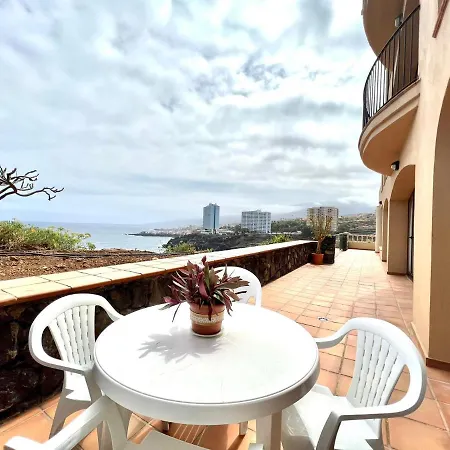 Three Bedroom With Sea View,near The Beach, Heated Pool Y Free Wifi In All Common Areas Los Realejos