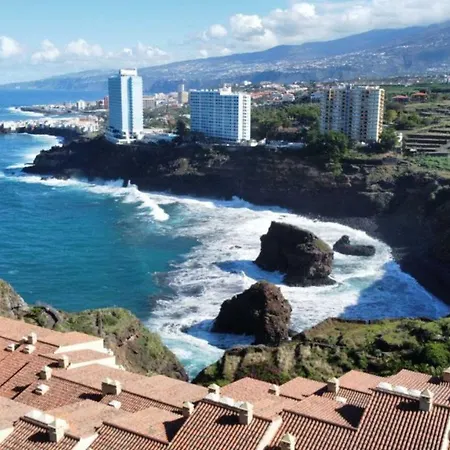 Three Bedroom With Sea View,near The Beach, Heated Pool Y Free Wifi In All Common Areas Los Realejos